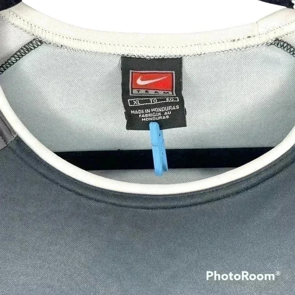 Nike Team Long Sleeve Jersey Type Shirt - Picture 3 of 6